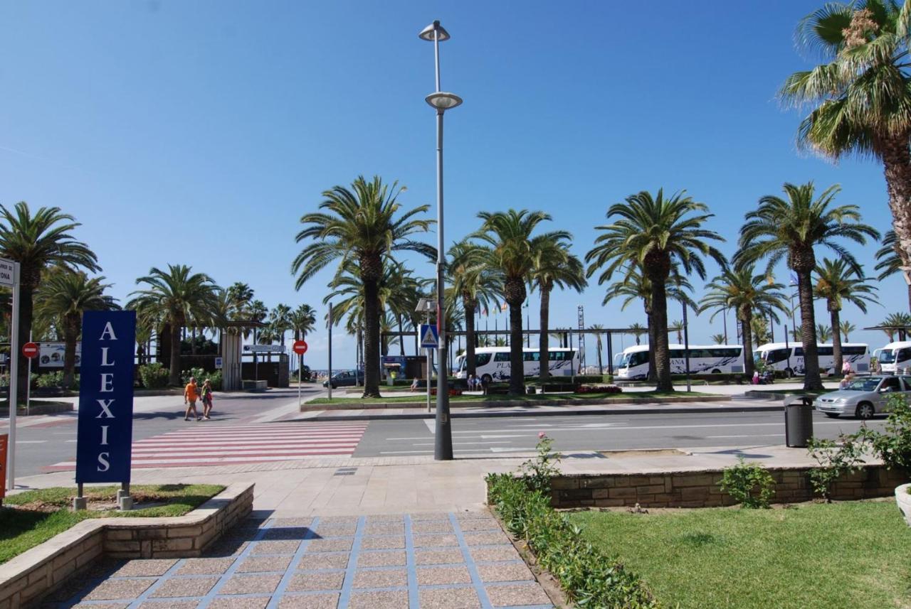 Uhc Alexis Family Apartments Salou Exterior foto